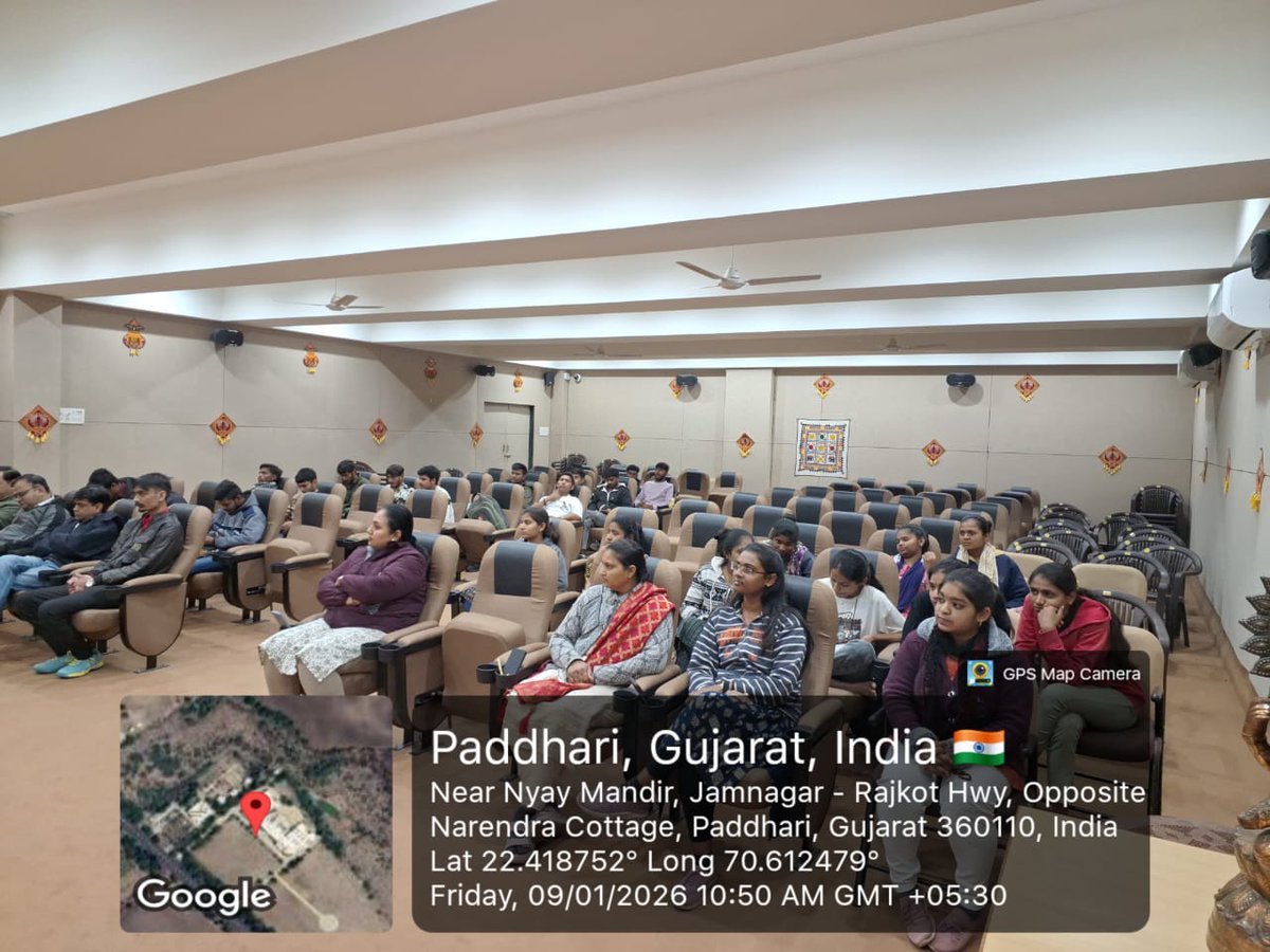 GACCPADDHARI12's tweet photo. કવિ શ્રી દાદ સરકારી વિનયન અને વાણીજ્ય કોલેજ ,પડધરી ખાતે તારીખ: ૦૯/૦૧/૨૦૨૬ના રોજ બાળલગ્ન અને સાયબર ફ્રોડ અંગે કાનૂની જાગૃતિનો સેમીનાર રાખવામાં આવ્યો હતો. https://t.co/qQLNe2sYlF