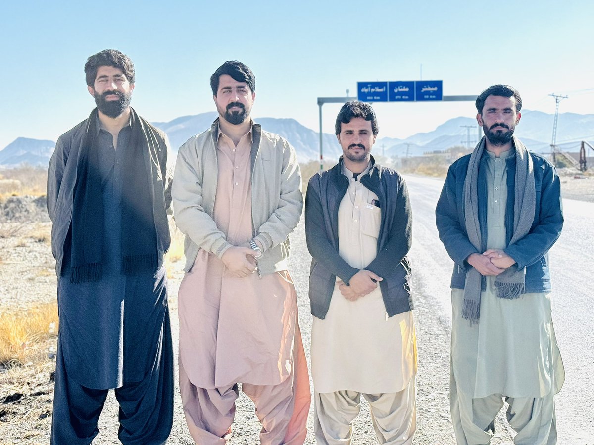 Asmatcomrade's tweet image. د ميړونو، د شملو او میلمه پال وطن موسي خيل پر لوري__!
#Comrade