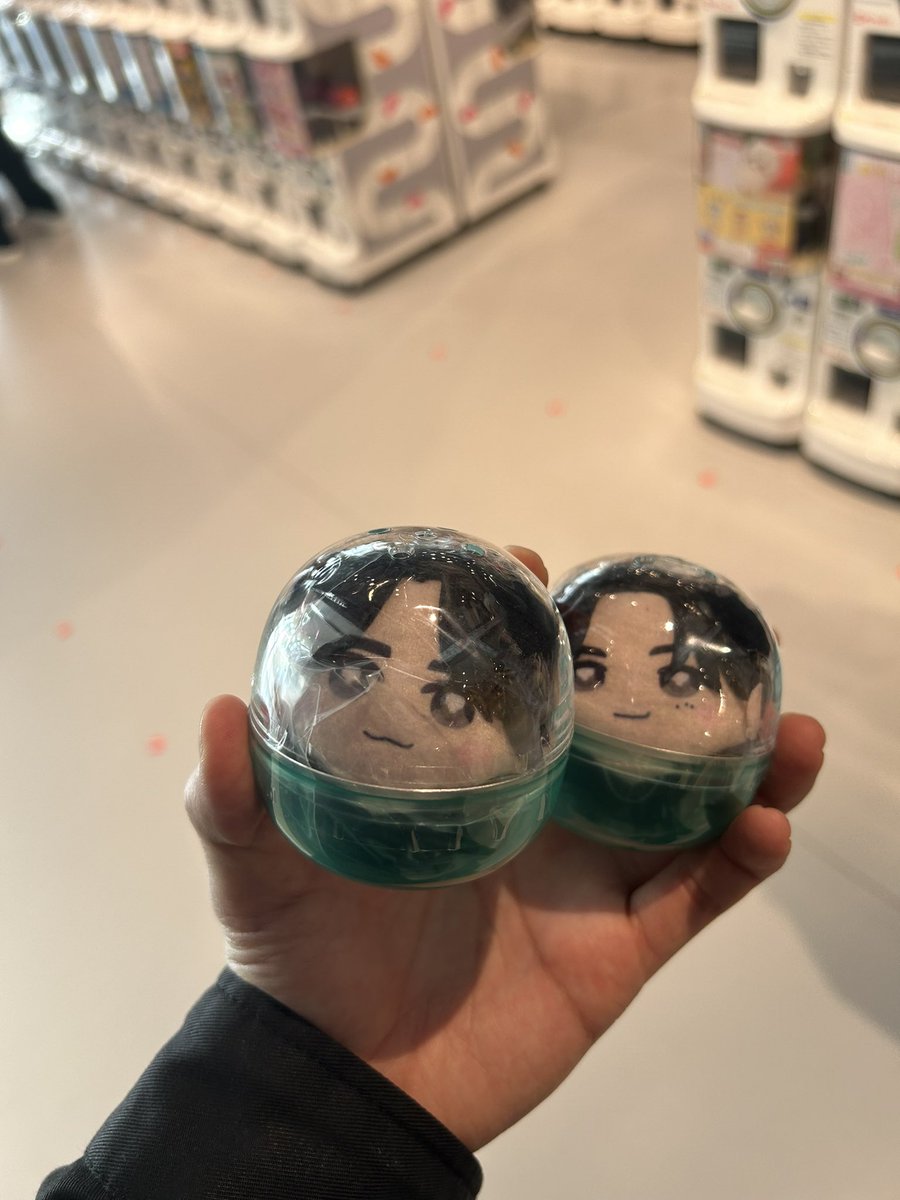 w_mye8's tweet photo. 無事ゲットしたぁ😭
UFOキャッチャーは手に入れられんやったけん嬉しすぎるぅ😭😭 https://t.co/B2CvFdBz56