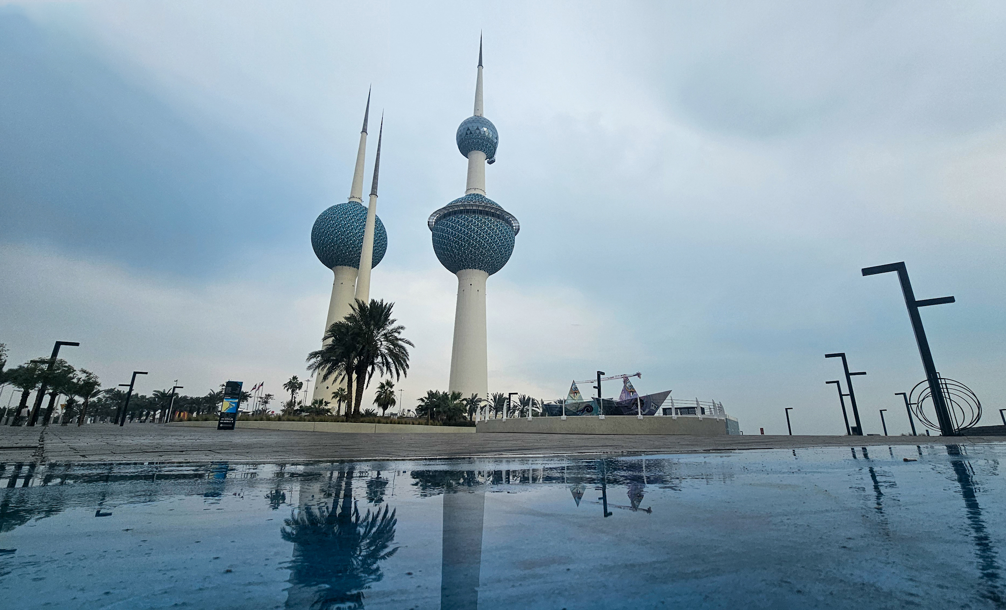 «الأرصاد»: طقس اليوم معتدل وغائم نهاراً بارد ليلاً.. والعظمى 20 