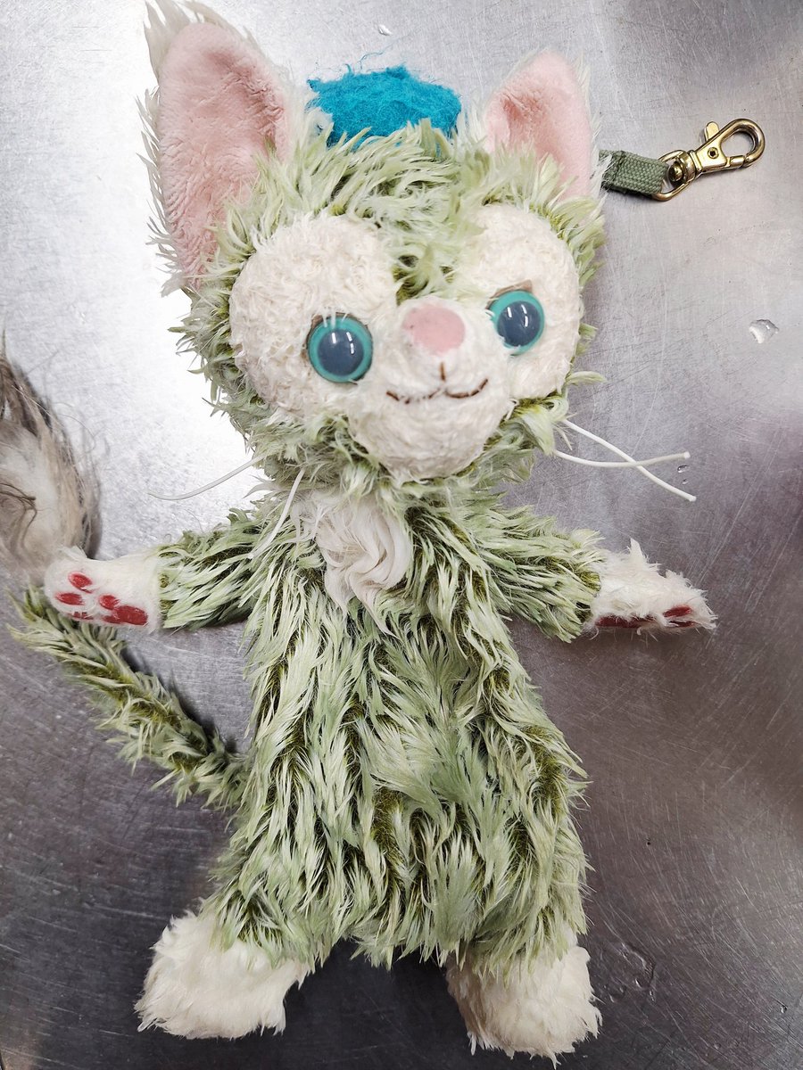 可愛い犬さん居た ツーリングの相棒のバッグに付いてるジェラトーニ