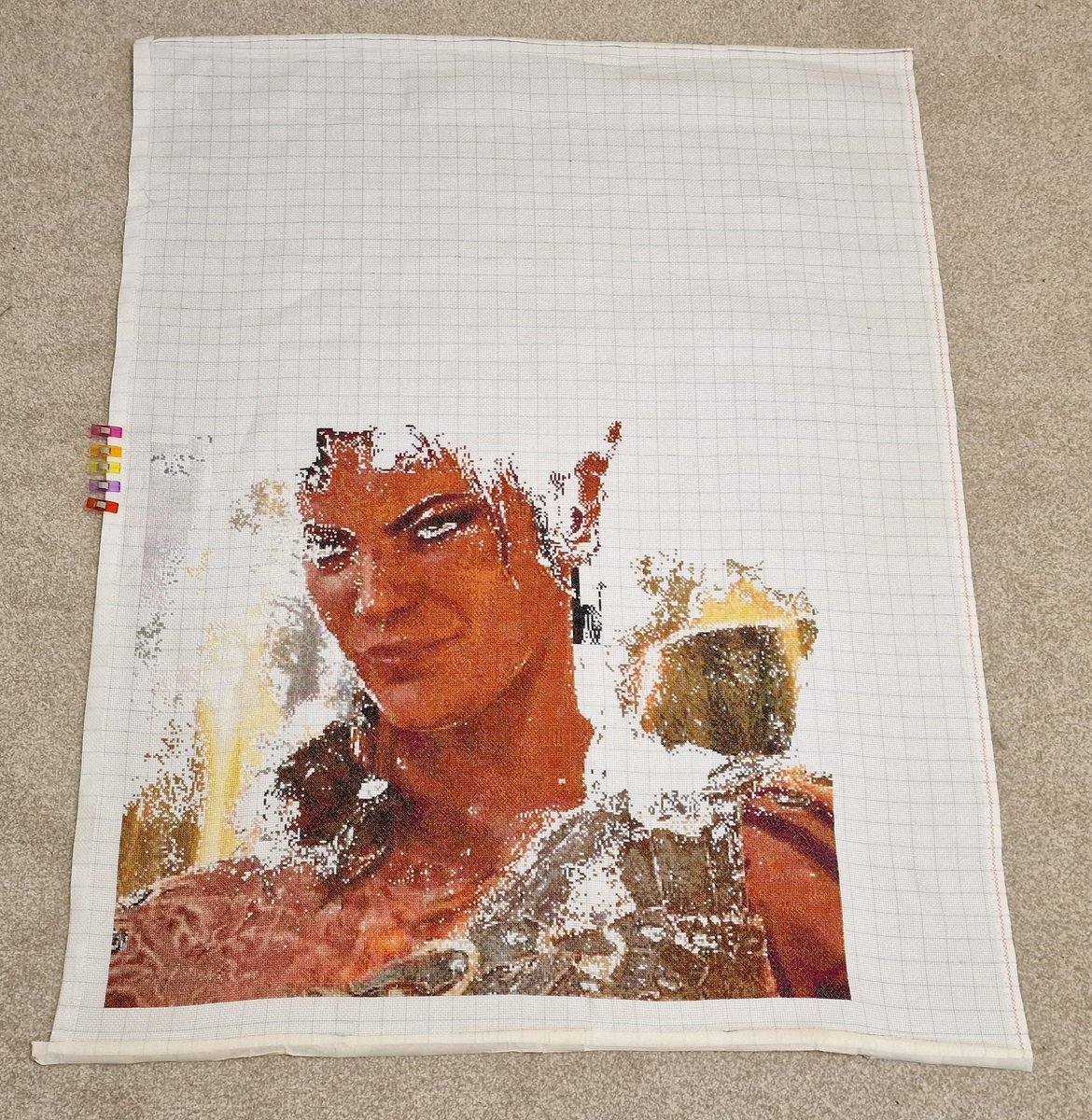 Fire9573_craft's tweet photo. 44% complete -- challenging myself to get this complete by october 😃🪡🧵🪡

#BaldursGate3 
#karlach 
#crossstitch
#embroidery https://t.co/6bzBOD5MPR