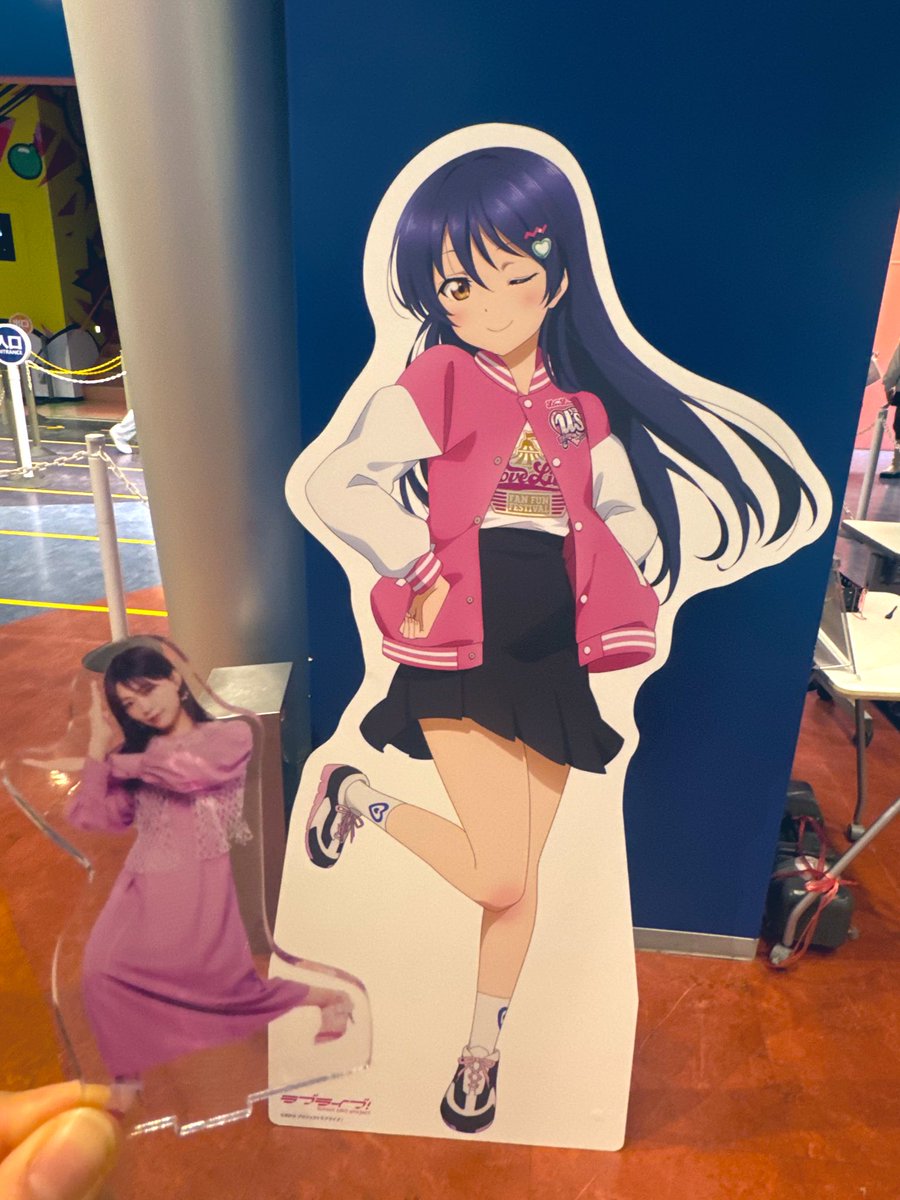 ことりちゃん、海未ちゃん、かよちんの映ってるフィルムです。 丁度みもちゃんを持ってたので 海未ちゃんみもちゃんツーショ撮れた