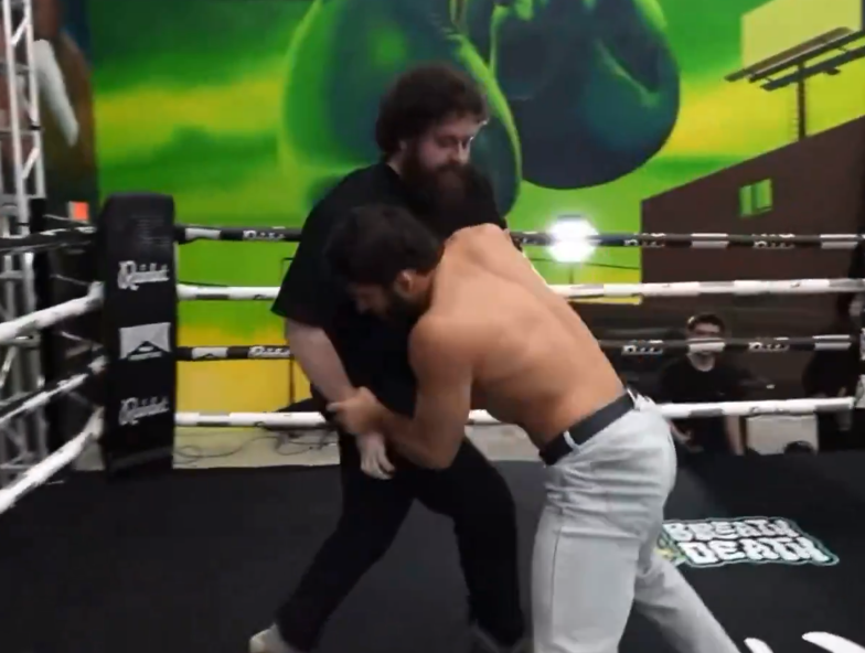 Theramin tweet media