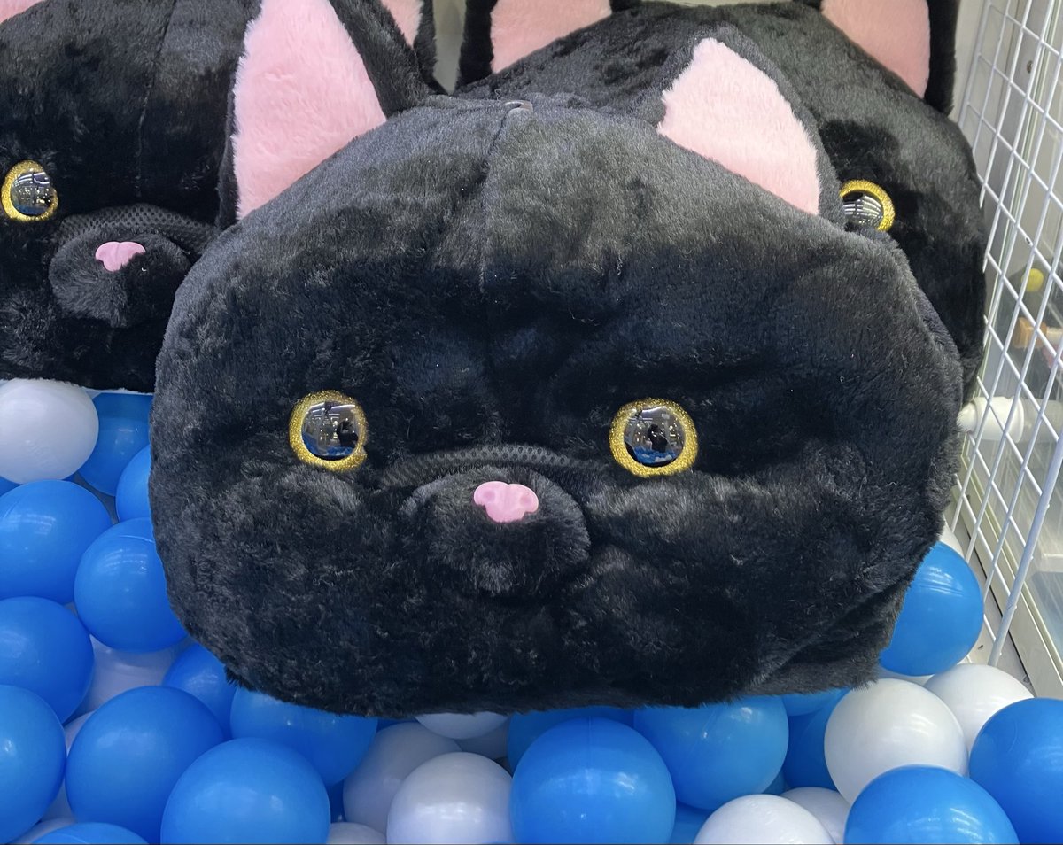 好評展開中》 ねこぬいぐるみマスク 大人気マスクシリーズから黒ねこの