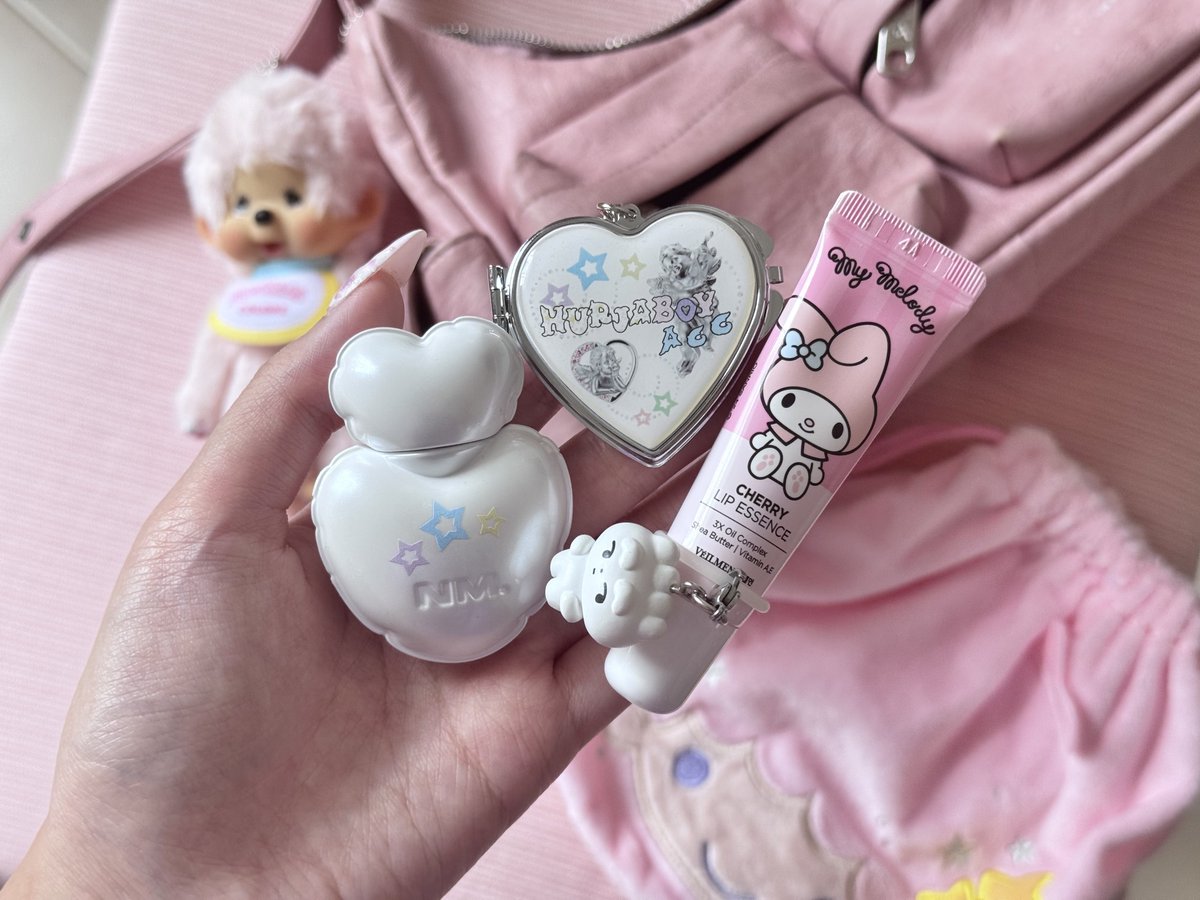 ꒰ ྀིᨵ . ⸝⸝ . ꒱‧₊˚✩