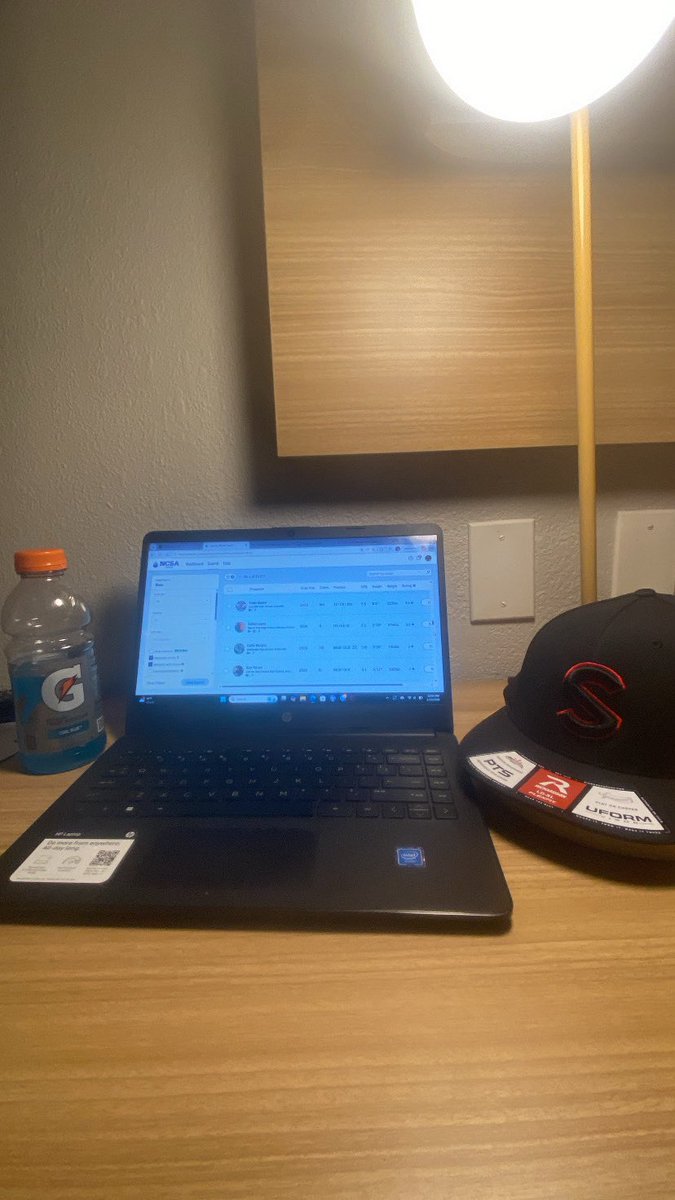 coachaliphl's tweet photo. Relationships don’t stop because the day ends. Still recruiting from the hotel room come be a part of something special‼️
#JUCOPRODUCT #NotHardToFind https://t.co/a5mS7Ch1YM