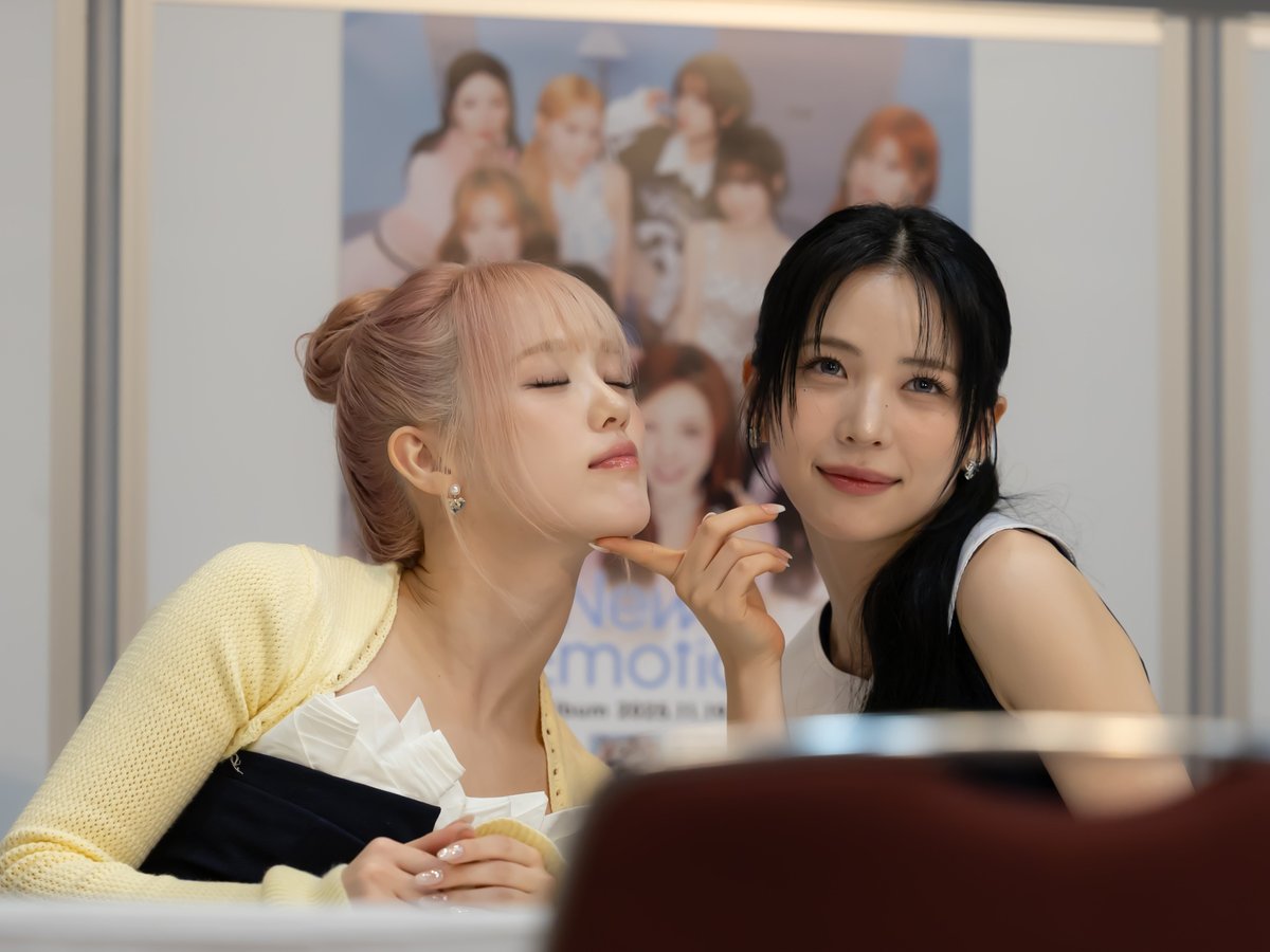 リオマヤ最高🩵💜 #NiziU #NiziU_オフラインイベント #全員サイン会