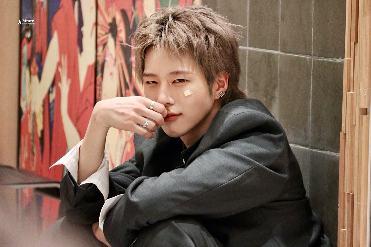 Mmtr925's tweet photo. 251229 2부
　
#디그니티 #DIGNITY #루크 #LUKE #I_Luke_you @DGNT_Official https://t.co/TcK5y4nOhp