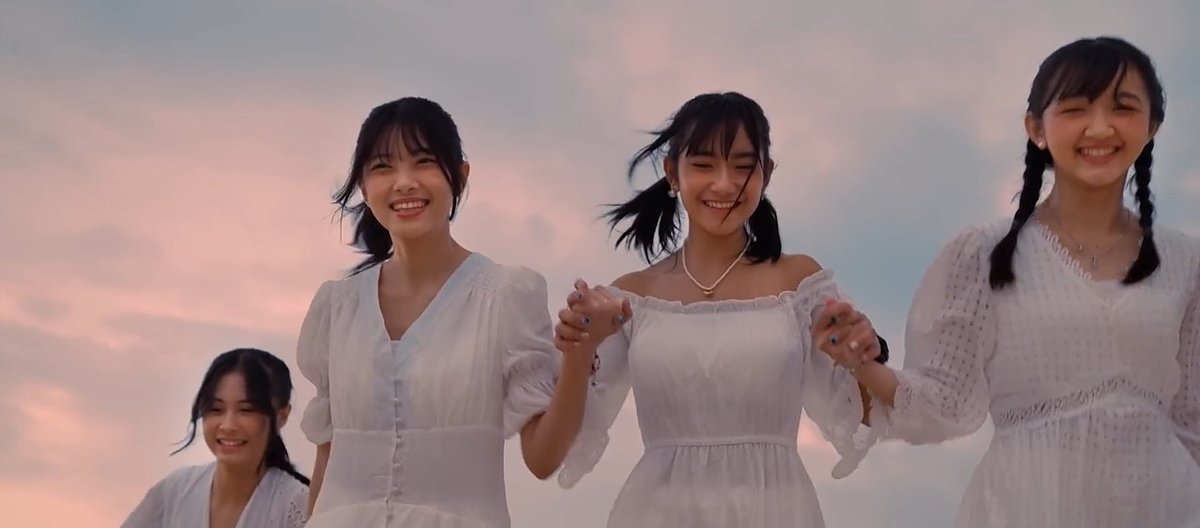 cineveria's tweet photo. The Friendship (2024) https://t.co/wyT8z9iwPP