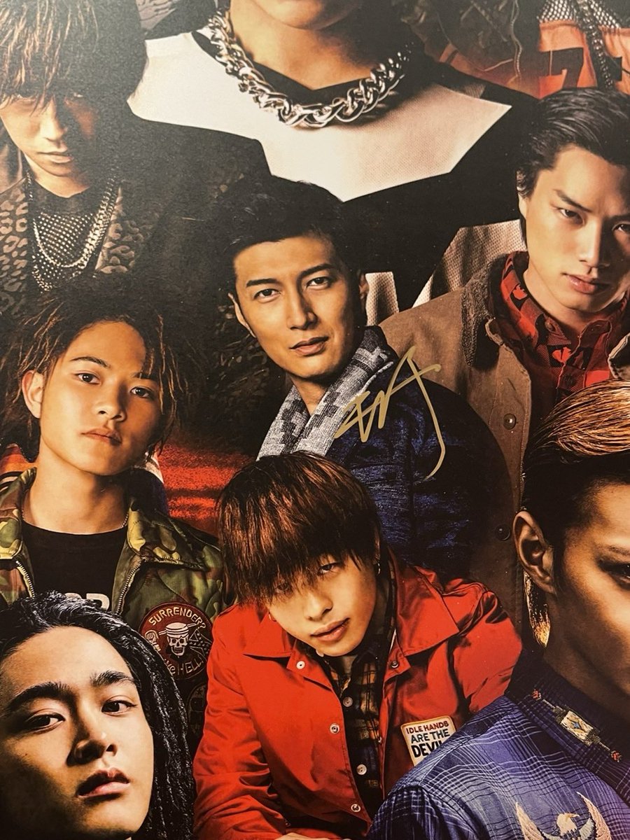 ハイロー１０ｔｈ

ハイローのカフェに行った

渋谷にあるヤツ

サインもさせてもらった

ジュースものんだ

山王のヤツ

うまかった

１０年前の写真だから

若いと思う