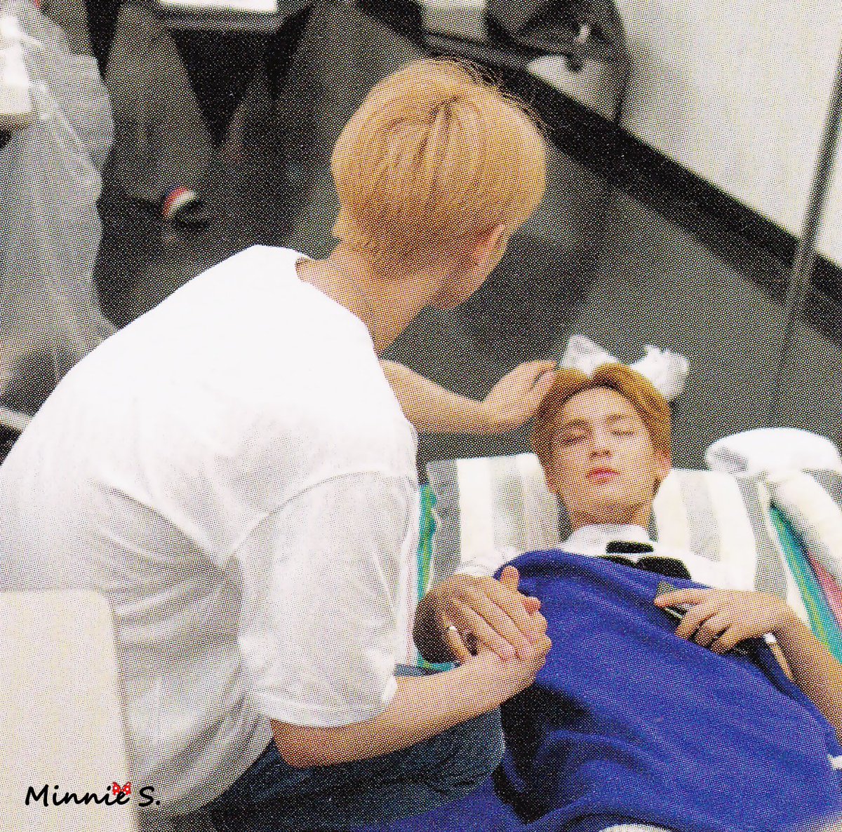 gyushuabite's tweet photo. 🐯: "there's no one that takes care of mingyu like shua hyung does"
 
2018                                            2023 https://t.co/BSqSC8CUzZ
