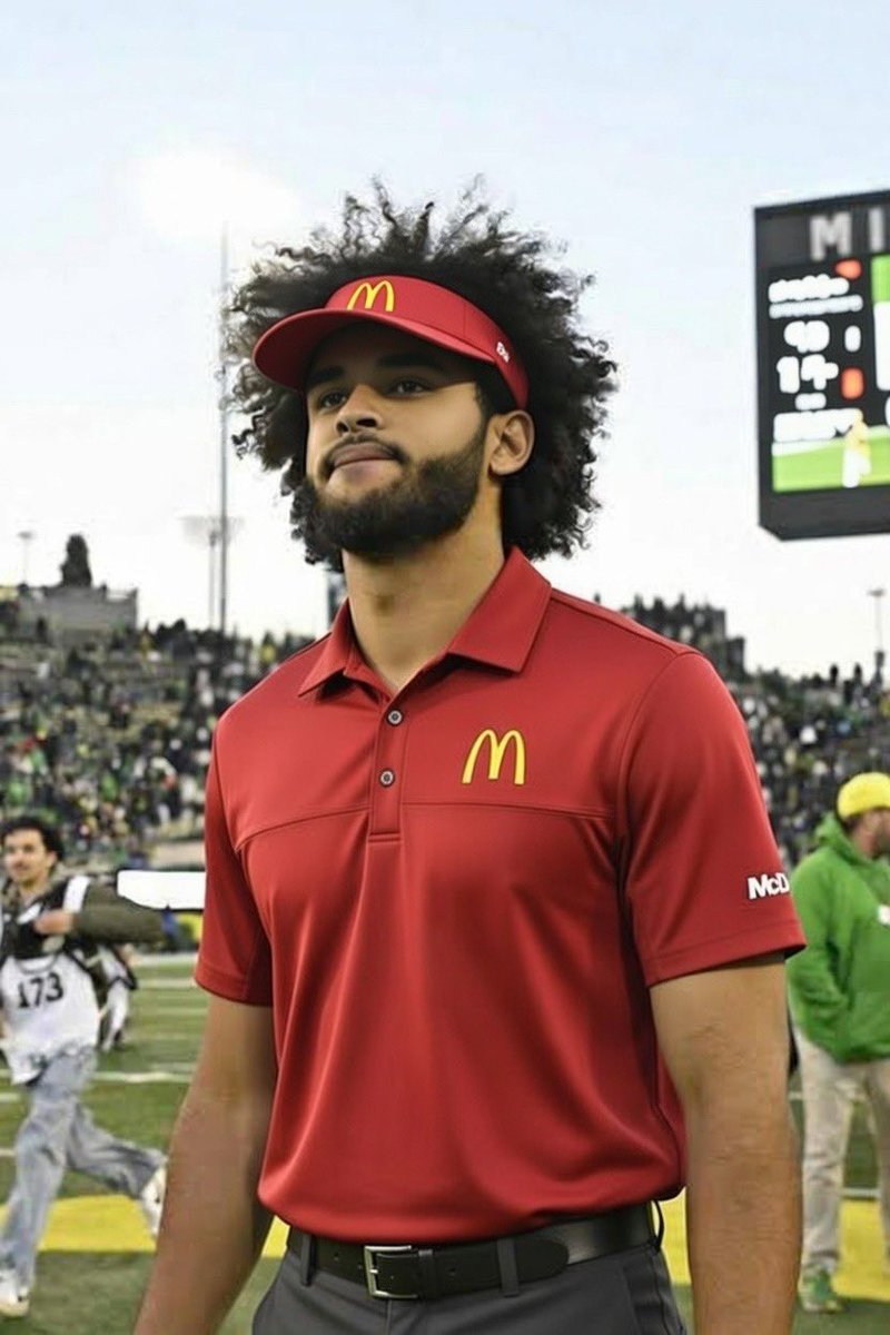 CardinalsNewEra's tweet image. Dante Moore after this game