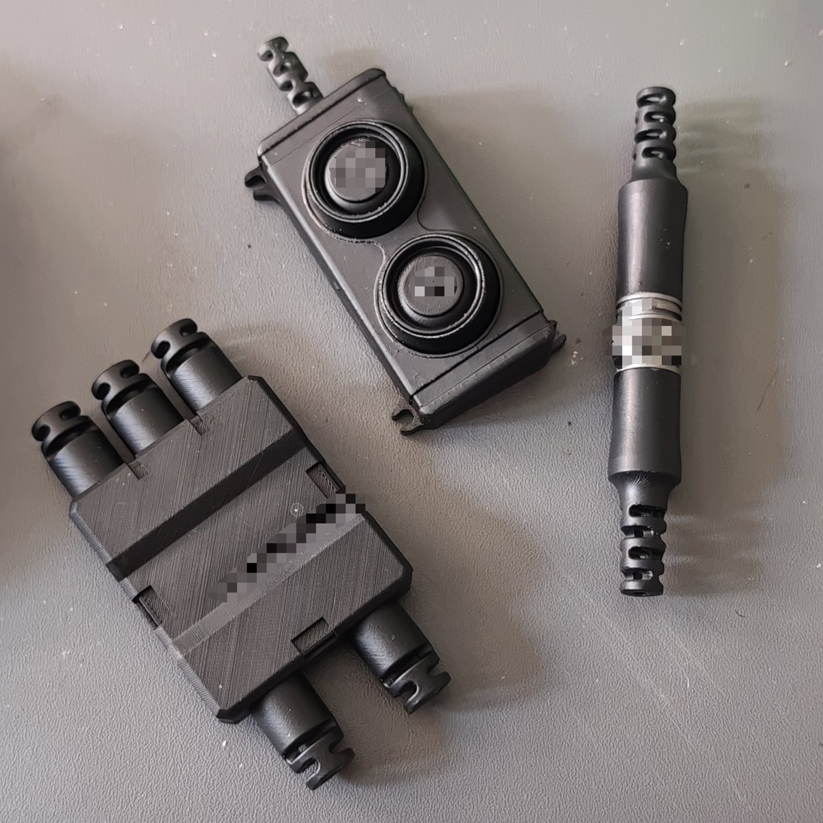 DaXia_tactical's tweet photo. We made a model toy of the Atlantic 21GC, and the final product will be available before the Chinese New Year. 

(The picture shows the final test version; the final black parts will be made of rubber.)
#DEVGRU
#LECon7 
#LEConfidential7 
#LE装備 
#ussscat
#usss https://t.co/SRSbRHxopy