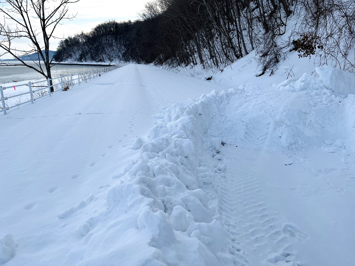 kswmochi's tweet photo. 湧別町の町道月見ヶ浜道路（国道238号旧道）、通れませんー！ https://t.co/GnHFfUW4b4