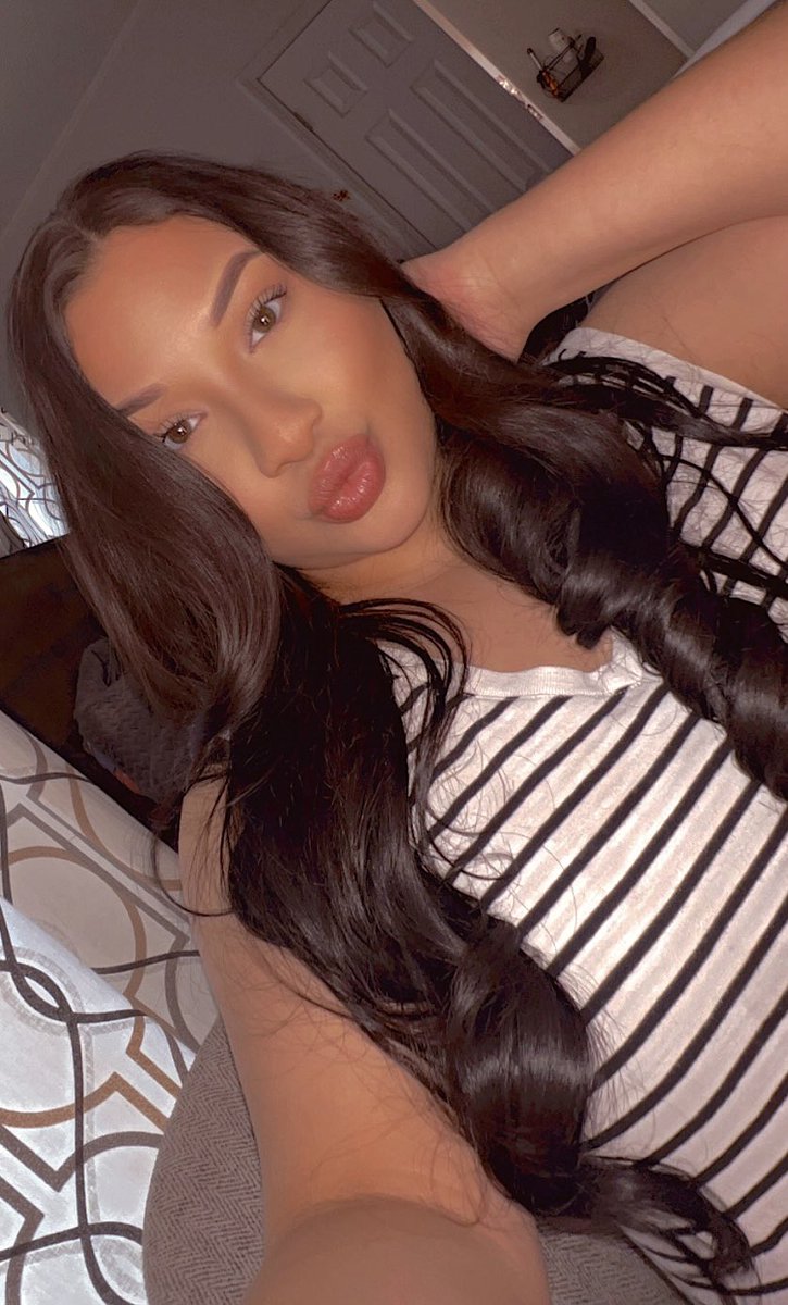 𝐙𝐄𝐙𝐄♡ tweet media