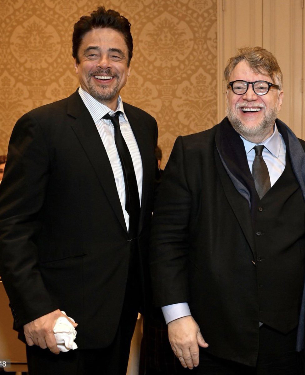 Del Toro X 2 🇵🇷🇲🇽