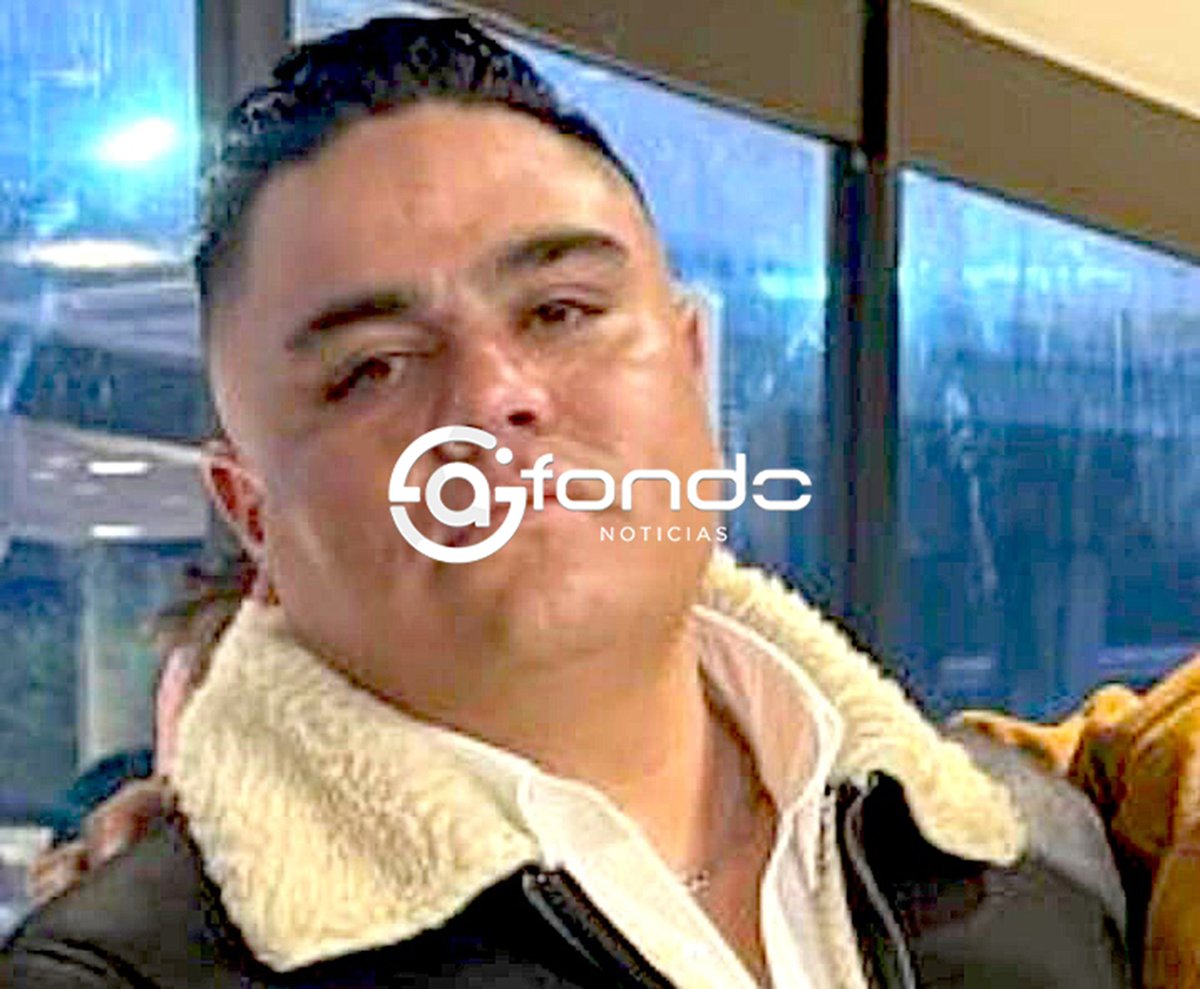 AFondoNoticias's tweet image. 🔴 LOCURA. Genaro fue asesinado en Navidad por rebasar al conductor de una camioneta; sus regalos y familia que quedaron esperando en casa 

afondoedomex.com/locura-genaro-…