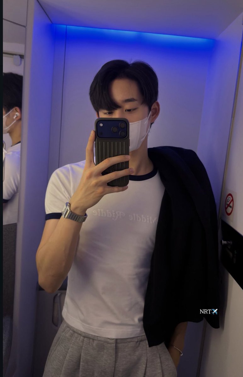 invadier's tweet image. Yaudah gue minta maaf…. 🧎🏻‍➡️