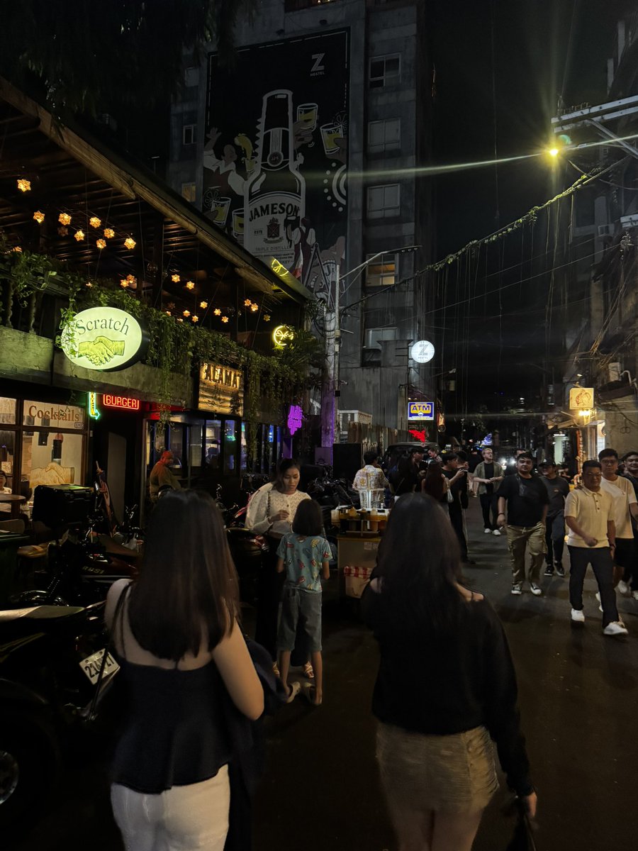 okmargs's tweet image. tgif