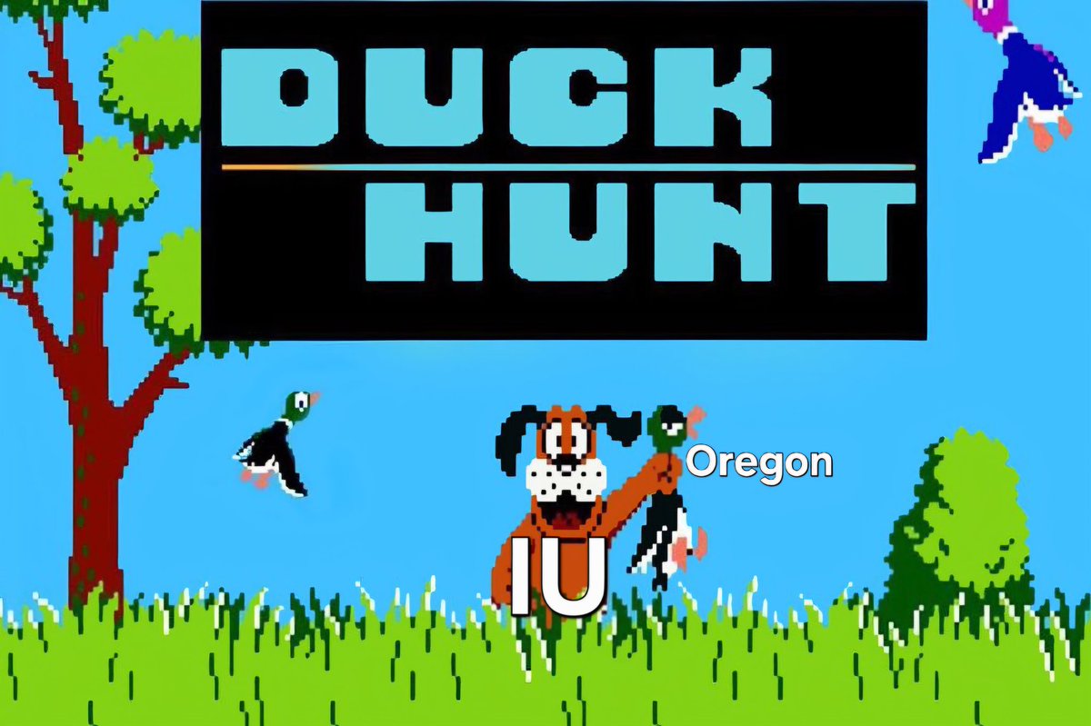 tdolbs's tweet photo. It's a Duck Hunt #CFP #NCAAFootball #chickfilapeachbowl #PeachBowl #Hoosiers #IU #Oregon #Ducks https://t.co/0E76gWE7fO