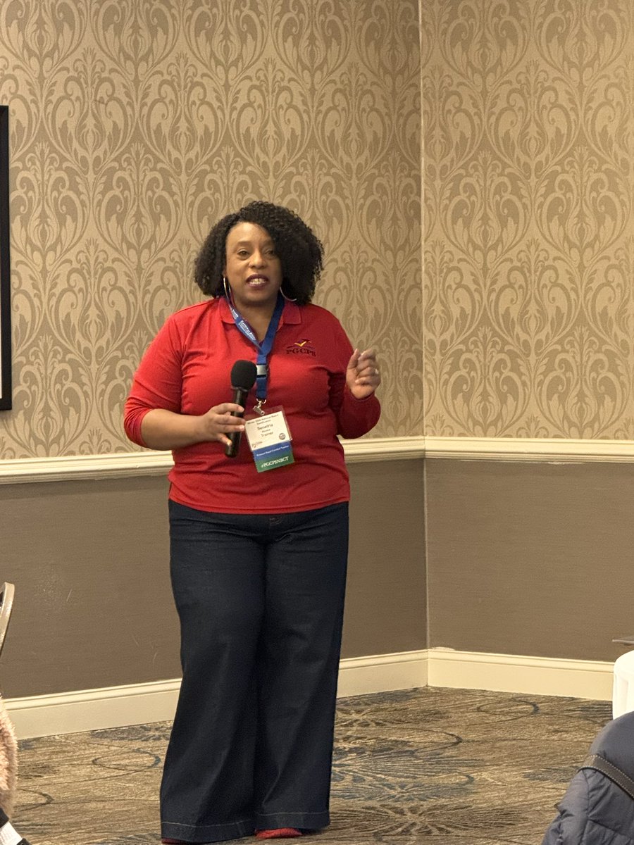 MhatoBustos's tweet photo. Our very own @MentorTeacher4 kicked off the MSEA NBCT Jumpstart! @OPLLpgcps@pgcpsnbct1
@NBPTS #MOC #PGCPSProud https://t.co/CqESliiqTb