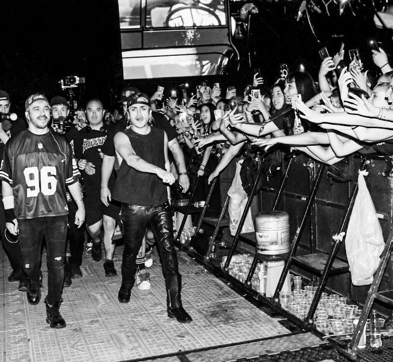 Ciertas noches son irrepetibles! <a href="/AIRBAGoficial/">Patricio Sardelli</a> 
En River <a href="/livedaleplay/">Dale Play Live</a>