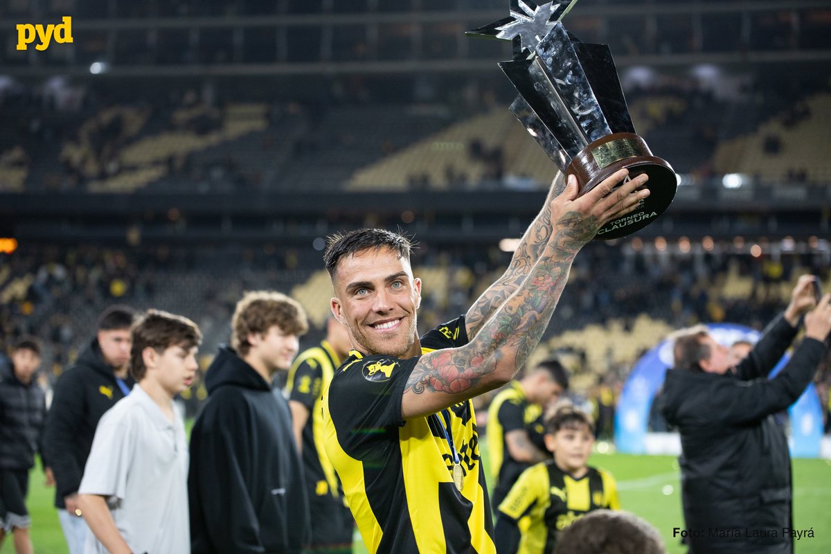 padreydecano.com tweet media