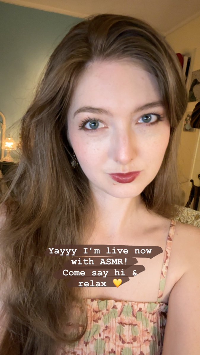 extraseedless's tweet image. Yayyyy I’m live now!! twitch.tv/extraseedless