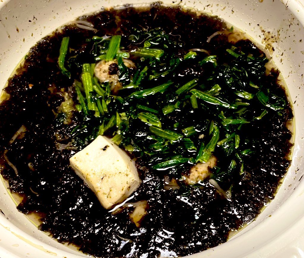 これを見た人は無言で去年の1月の画像を貼る