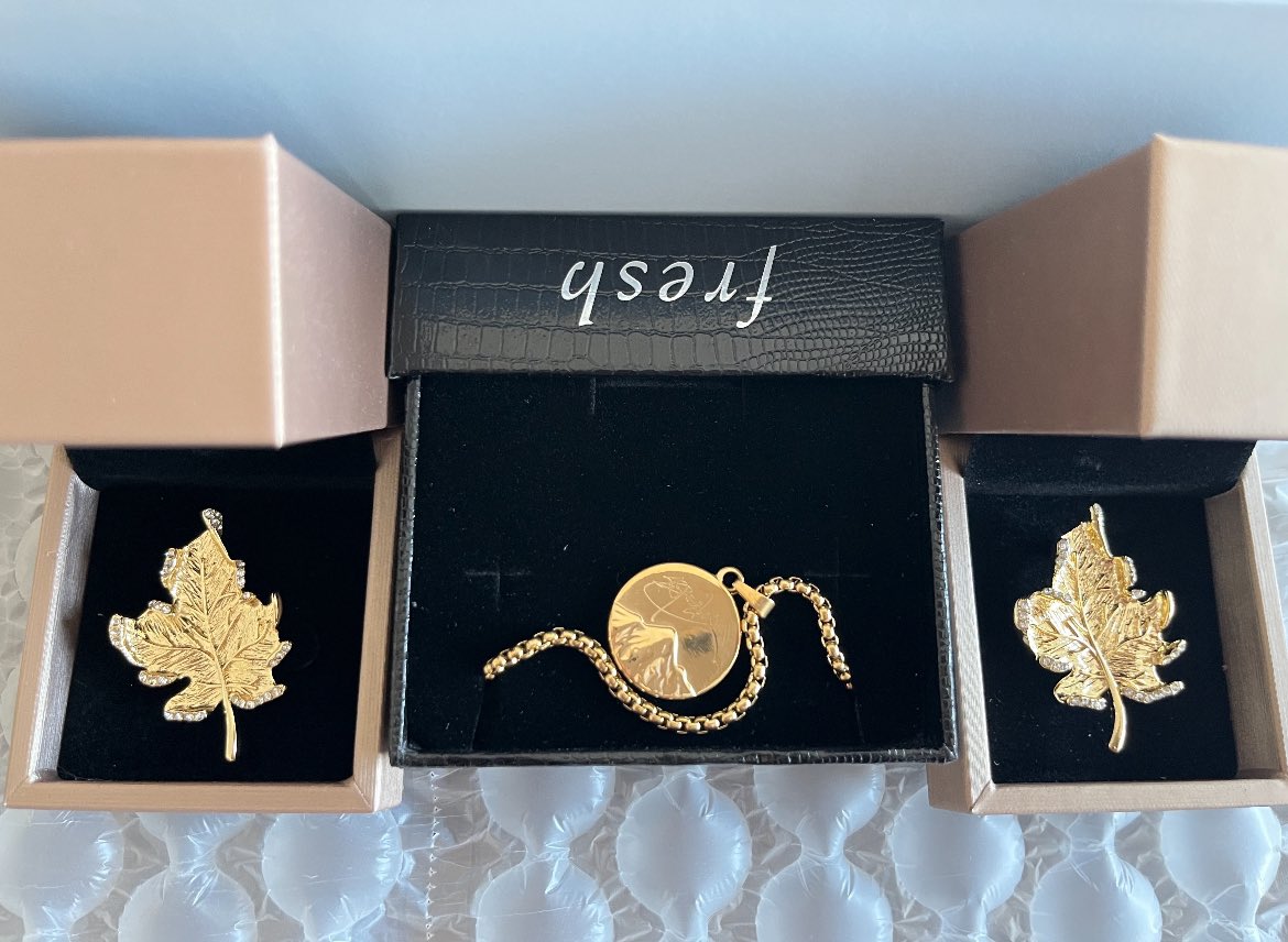 キューです♡ アディダス オリジナルスのレアスニーカー】ZXシリーズ最新モデル