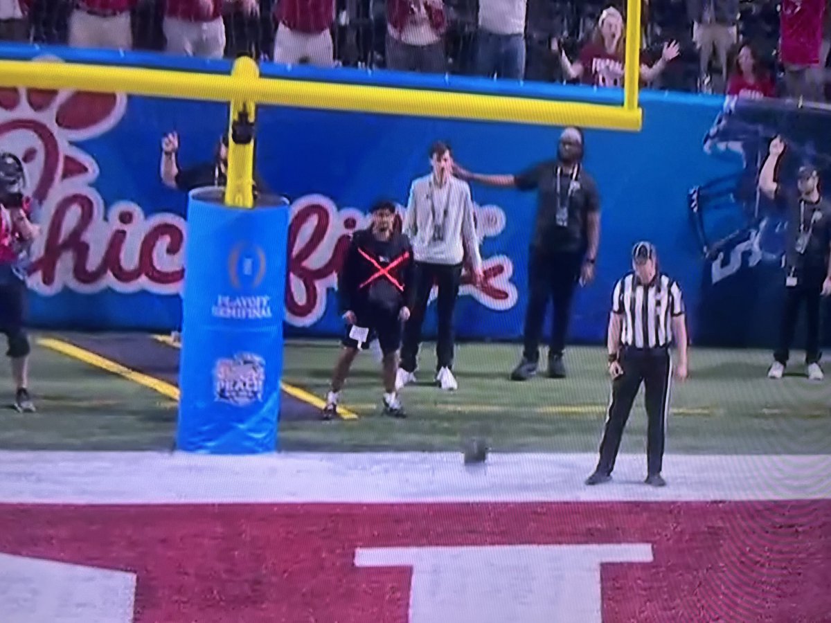 The Drew Lane Show tweet media