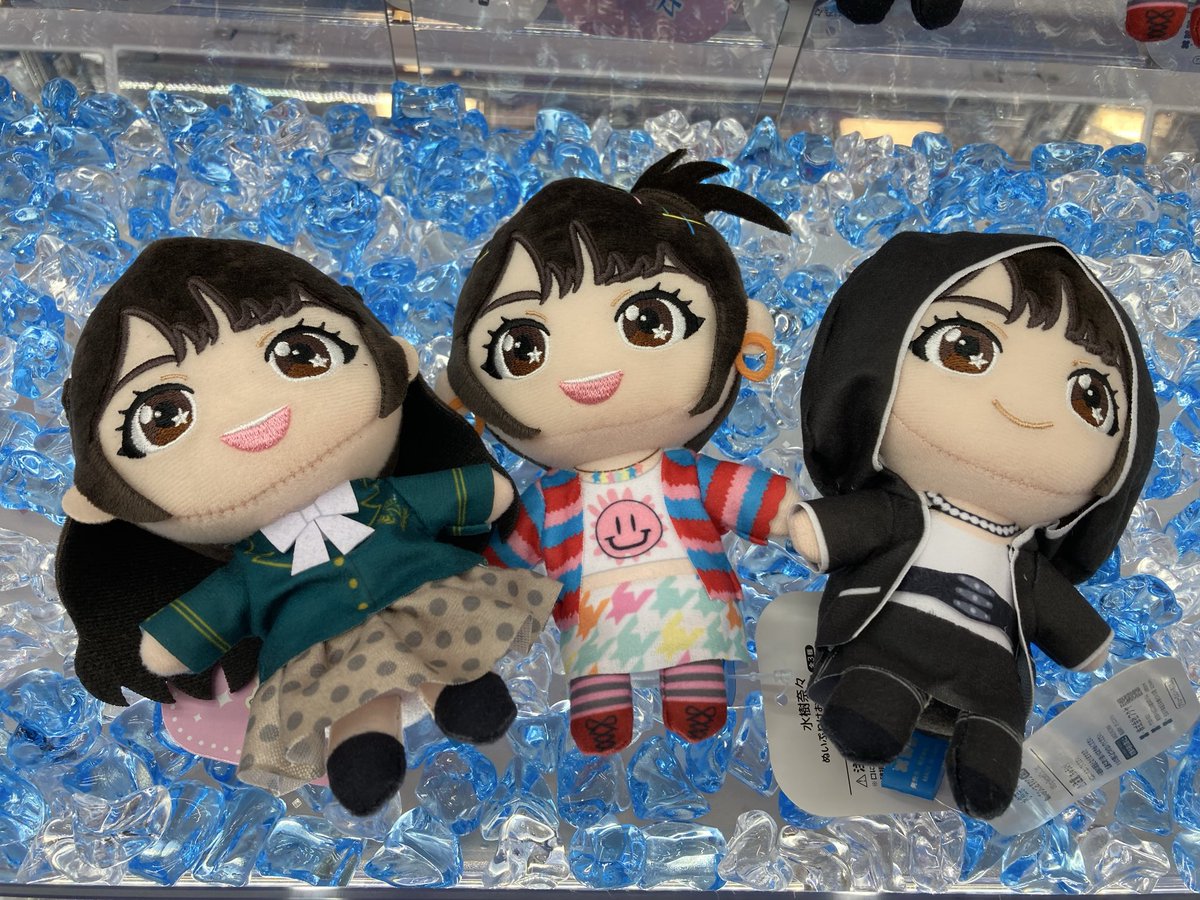 ✨新景品情報📷 水樹奈々～GiGOグループのお店限定～ ・アクリル