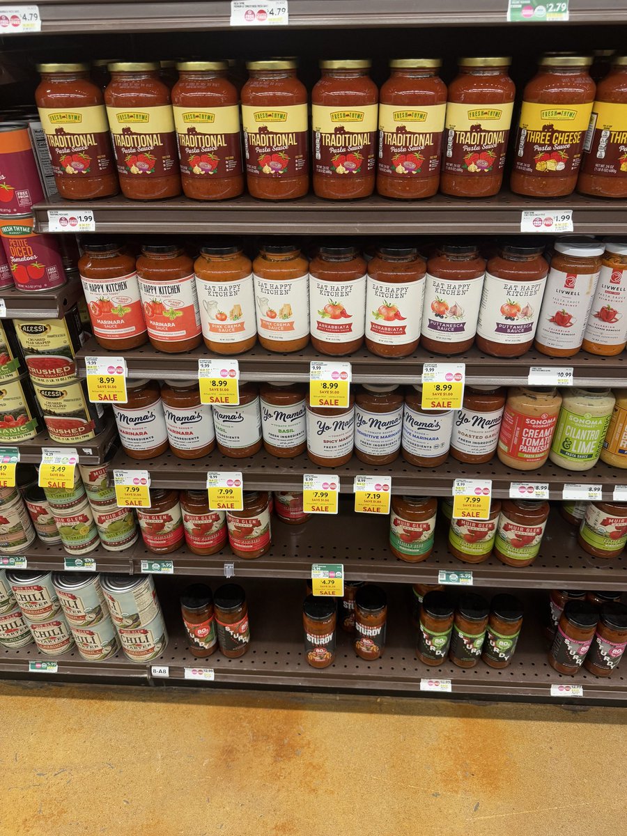 DanielEngel76's tweet photo. @AnnaVocino just found out I can get the marinara at @TheFreshMarket. Fully stocked in St. Charles Missouri. https://t.co/3Tbmptwy2o