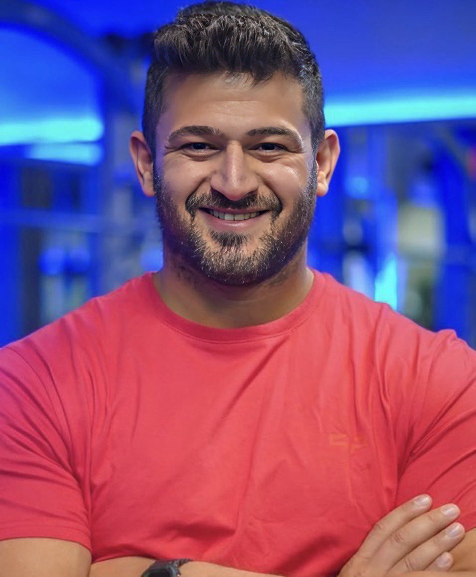 BabakTaghvaee1's tweet photo. #Breaking: Over the past 48 hours, security forces of the Islamic regime of #Iran have murdered more than 300 protesters. The names and identities of these murdered protesters are now emerging.

One of them is Masoud (Mahdi) Zatparvar, a bodybuilding champion, instructor, and gym owner in the city of #Rasht who was murdered on Thursday. He was shot in the head by snipers of the #IRGC terrorist organization.

I will post the names and identities of other identified murdered protesters in the coming days.
#IranProtests