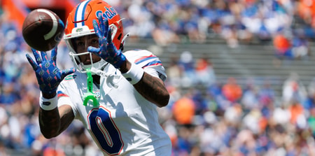 Corey_Bender's tweet photo. WR Naeshaun Montgomery has made a decision regarding his future at Florida.

DETAILS: https://t.co/ko6ygbi5WK (On3+) https://t.co/xnAR7pomPe