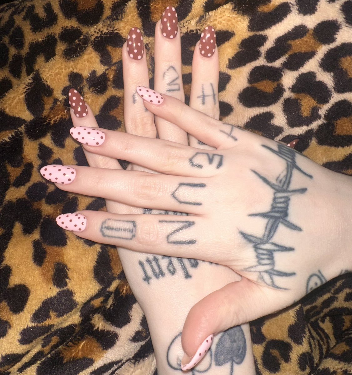 my last set v my new set! 💅🏻