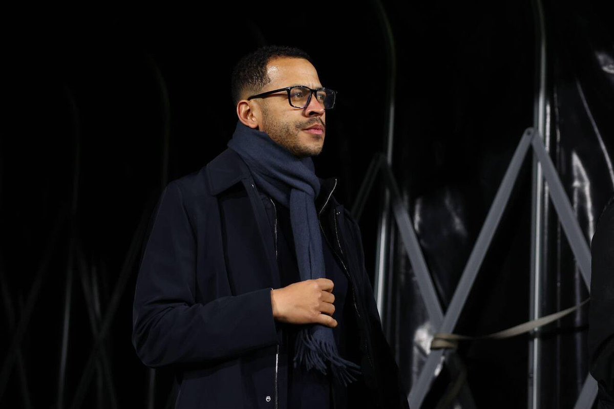 🚨💙 Liam Rosenior: “No excuses about starting my job mid season. I’m here to win”.

“This project is about winning. It’s not about anything but trying to deliver trophies”.

“Whether it’s me at the club in three, four, five years, this club will be successful for long time”.