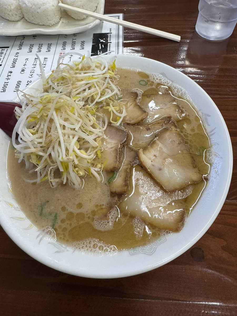 masacyatanao's tweet photo. 今年初ラーメン🙏 https://t.co/bX5hG2w625