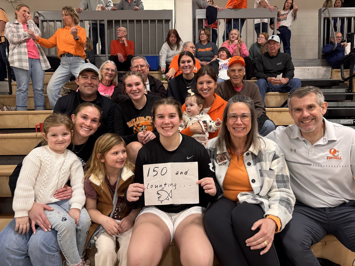 scottguzman's tweet image. Congrats to @sbguzinski4 for tying the school record for career made three point shots! 150 makes and counting @OC_Knights #booch great teammates and lots of work!