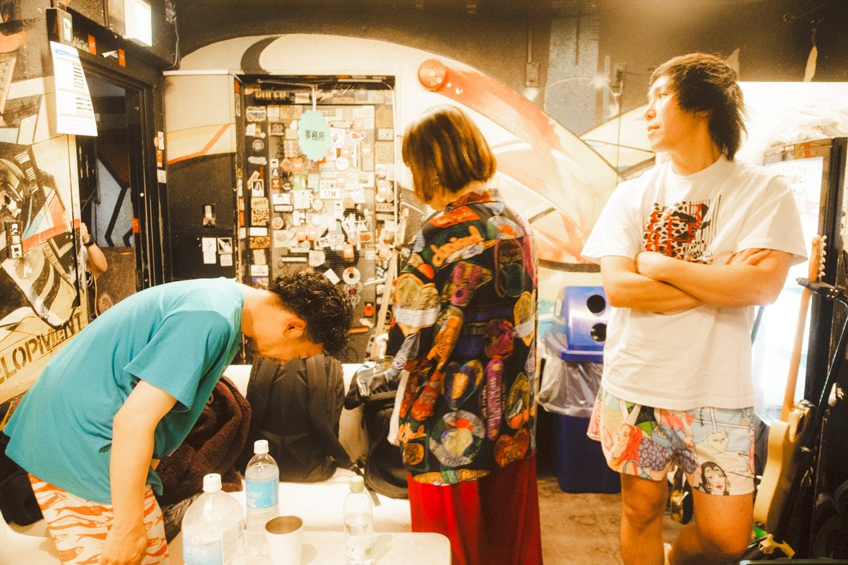 昨夜はモーモールルギャバン2026年ライブ始め。７年ぶりのSAKANAMONと初めましてのswitch boardから沢山の想いを受け取り、バタバタとトリを務めさせていただきました。最高のライブ始め、本当にありがとうございました！吉祥寺WARP27周年おめでとうございます！

Photo by @luckyhappyshun