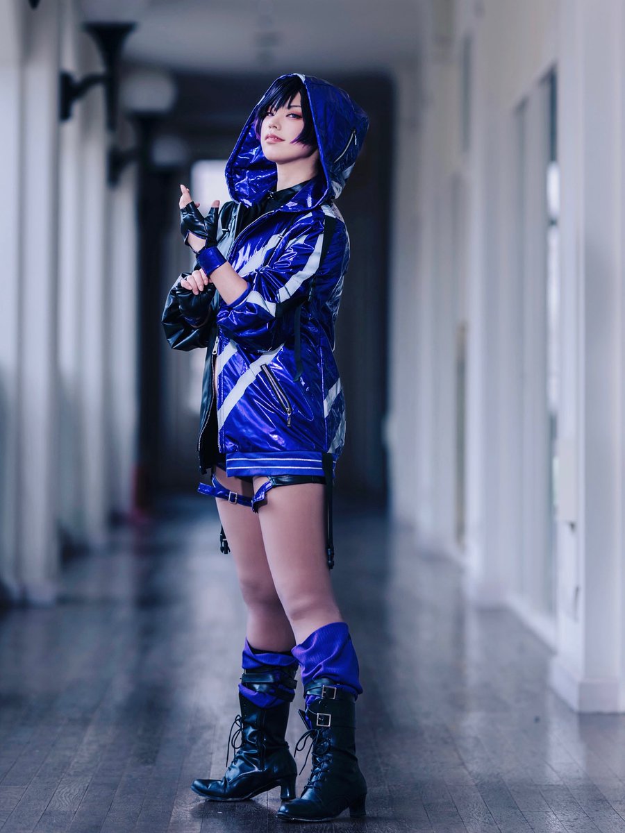 Shioncos's tweet image. THE FACE                          THE BODY