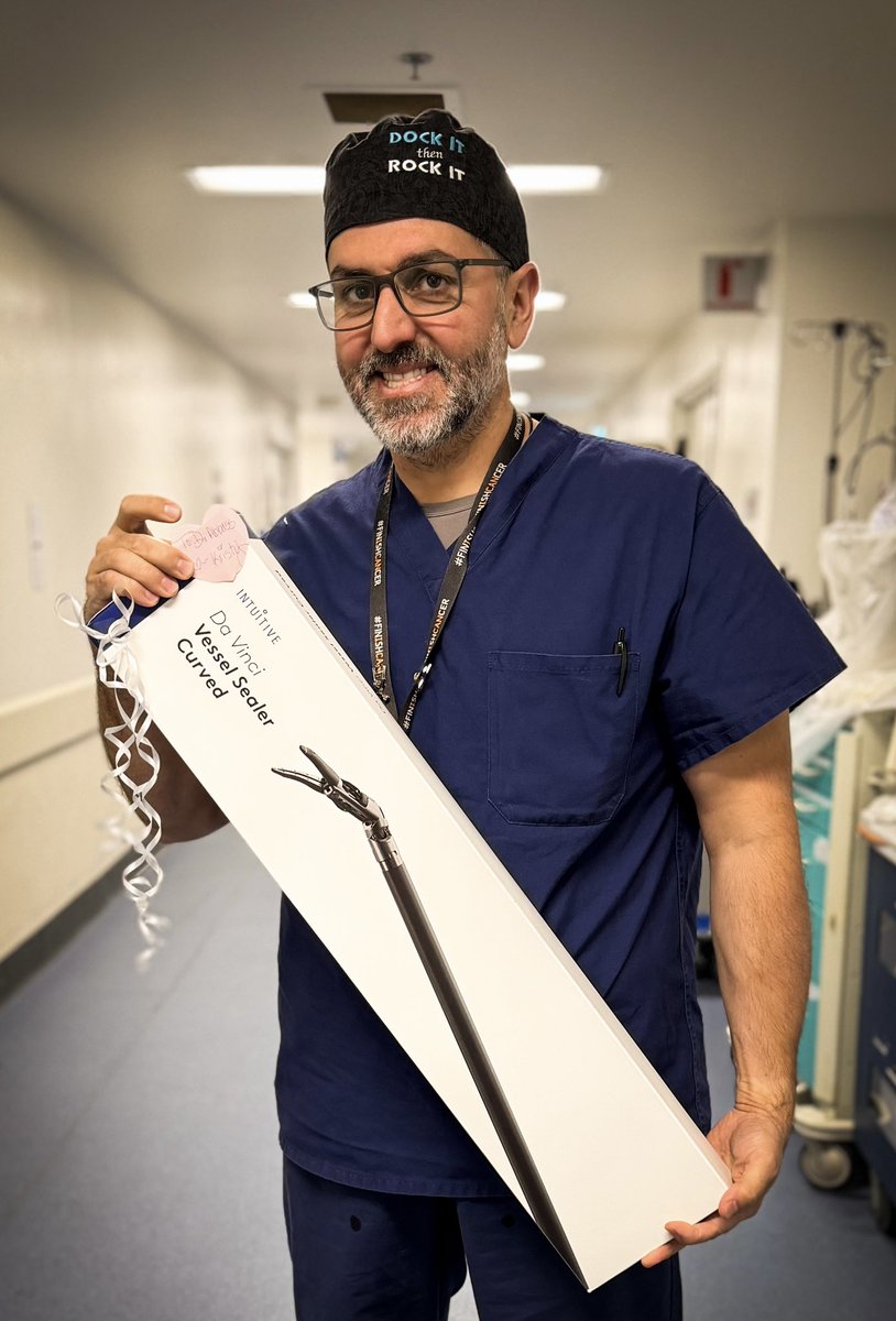 AhmadAbouAbbas8's tweet image. Got an early birthday present!. The new curved vessel sealer for the da Vinci robot 🔥. Officially the new MVP in robotic HPB surgery. (DV5 only 😬)
Video of it in action during a Whipple will be up on my YouTube channel tomorrow!
@IntuitiveSurg #roboticsurgery