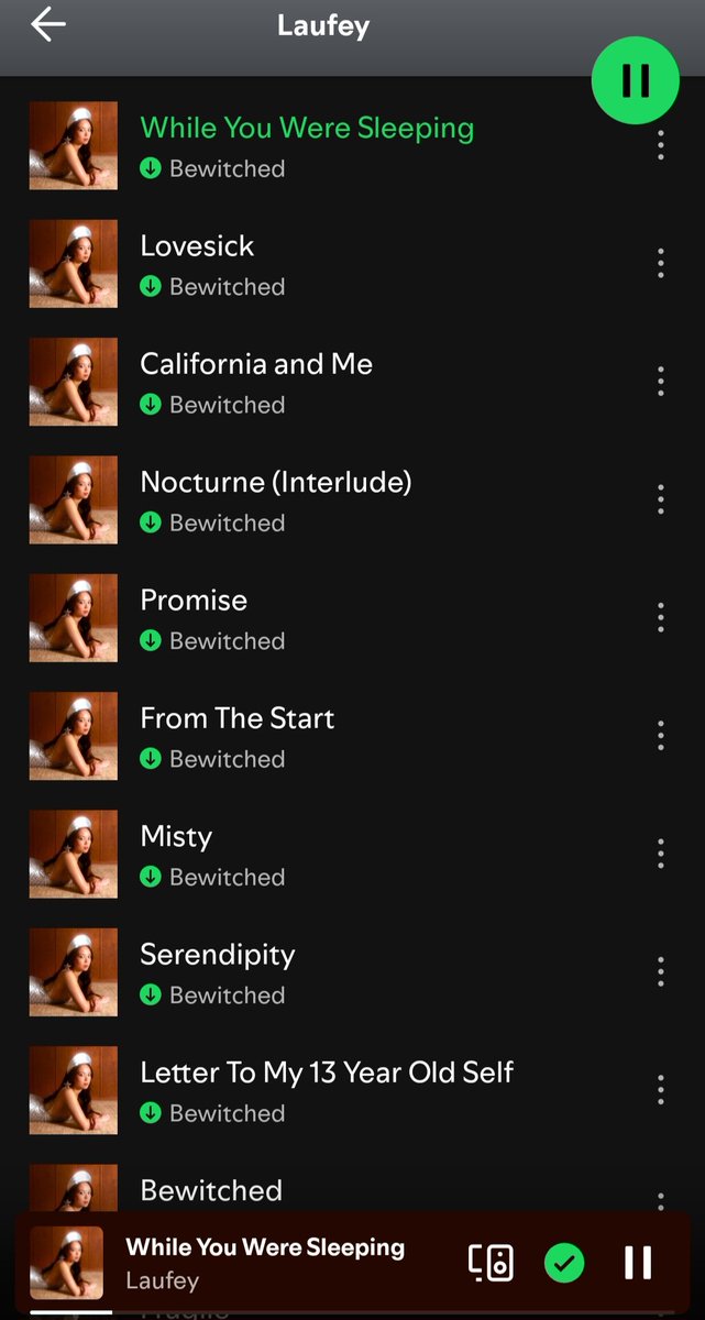 Fumaantics's tweet image. Laufey songs are so fuma coded