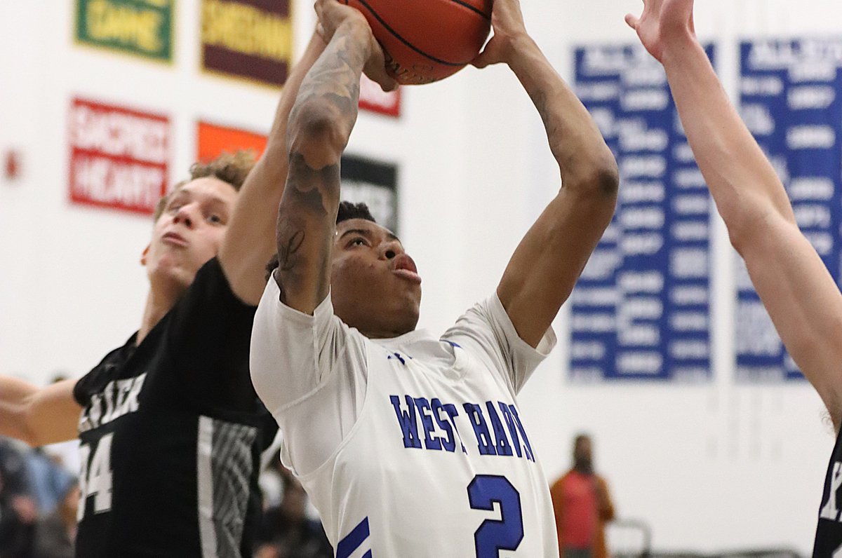 BlueDevilPhoto2's tweet image. West Haven Boys' Basketball improves to 8-1 with a 63-48 victory over the Xavier Falcons.  The Blue Devils are right back at it tomorrow when they host Thomas Edison Vocational Tech (NY) tomorrow at 4pm. @CoachMorrell1 @SCCcommissioner @ciacsports 
flic.kr/s/aHBqjCGc9c