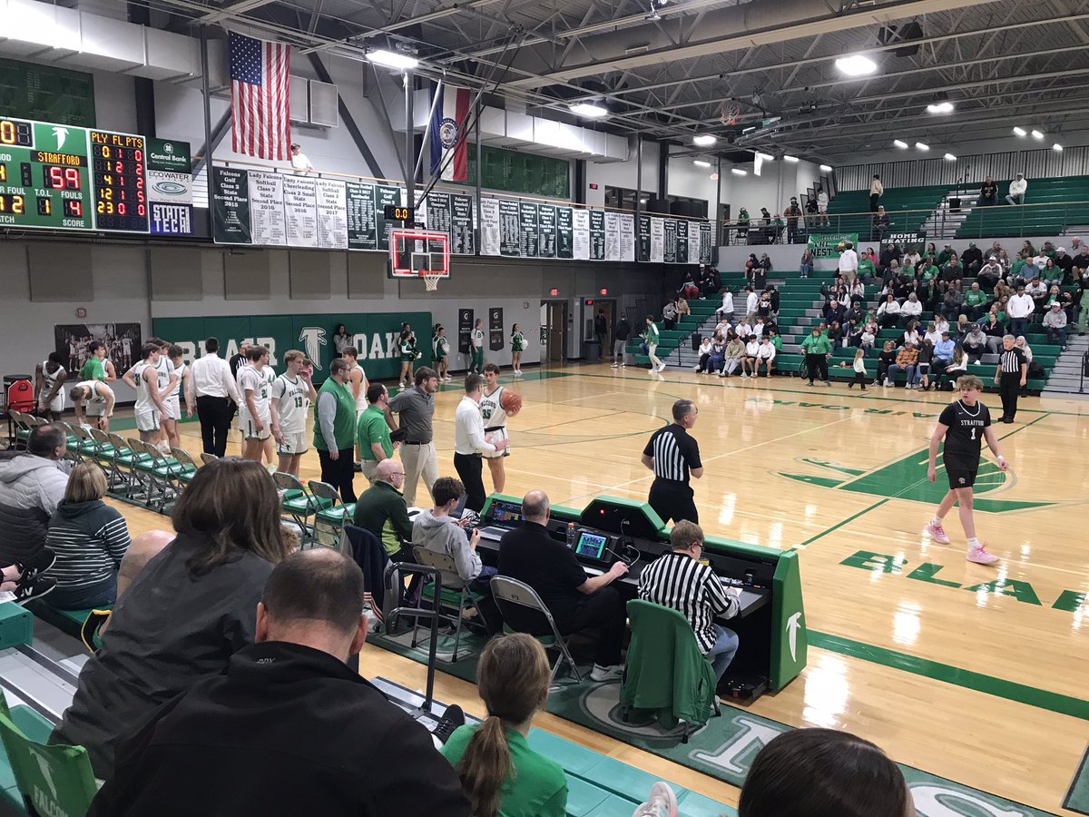 actionjaxon05's tweet image. HSBB final: Class 4 No. 5 Blair Oaks 76, Strafford 59. #mopreps