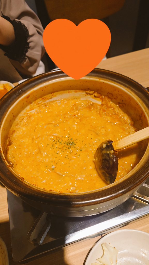 ryu_chan_0604's tweet photo. 相変わらず寒い日が続いていますが、身も心も温まる鍋を赤からさんにて姫と二人で鍋デートを堪能しました❤️
#赤から
#鍋
#デート https://t.co/Vx2sQQkDbz