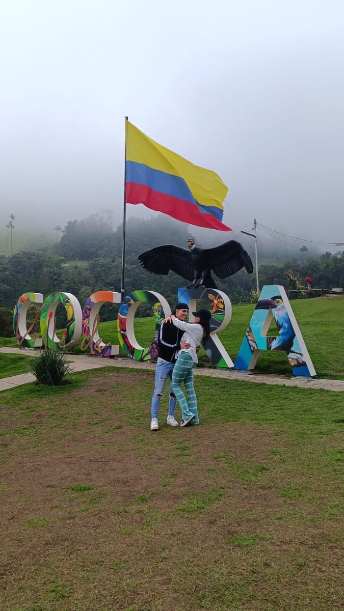 soficcrs's tweet photo. y esto dedicado al amor de mi vida, te quiero desde el día uno. Gracias por dejarme compartir esta vida contigo ❤️ https://t.co/zXHbaVWqbS