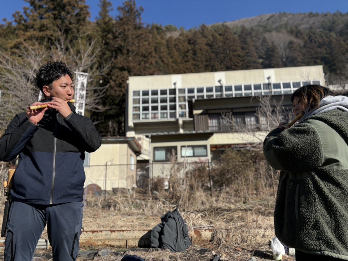 taba_maguro's tweet photo. 準備も段々と終盤に入ってきました。
午後からお松引きが始まりますー！

#丹波山村 https://t.co/Ofm1Xpf3xn