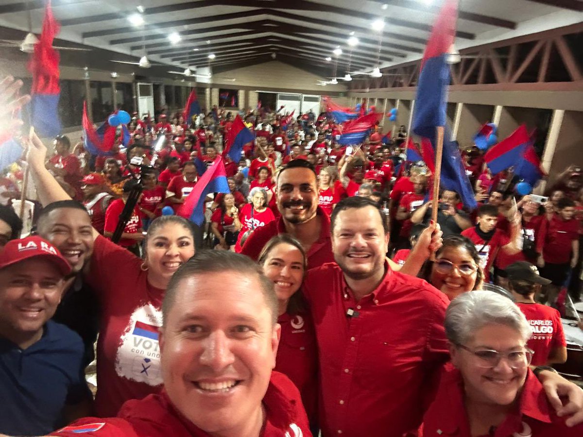 Esto está calentando 🔥

¡Gracias Puntarenas! 🔴🔵